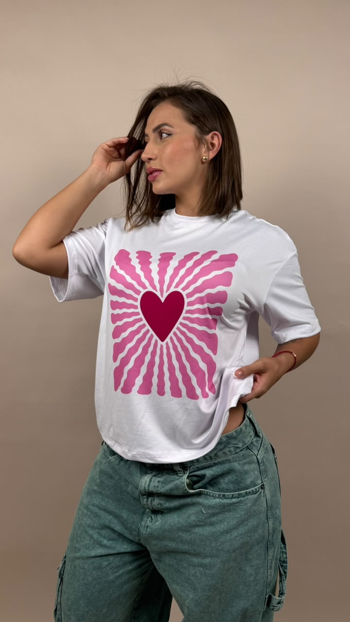 camiseta ML corazon fucsia -2500077