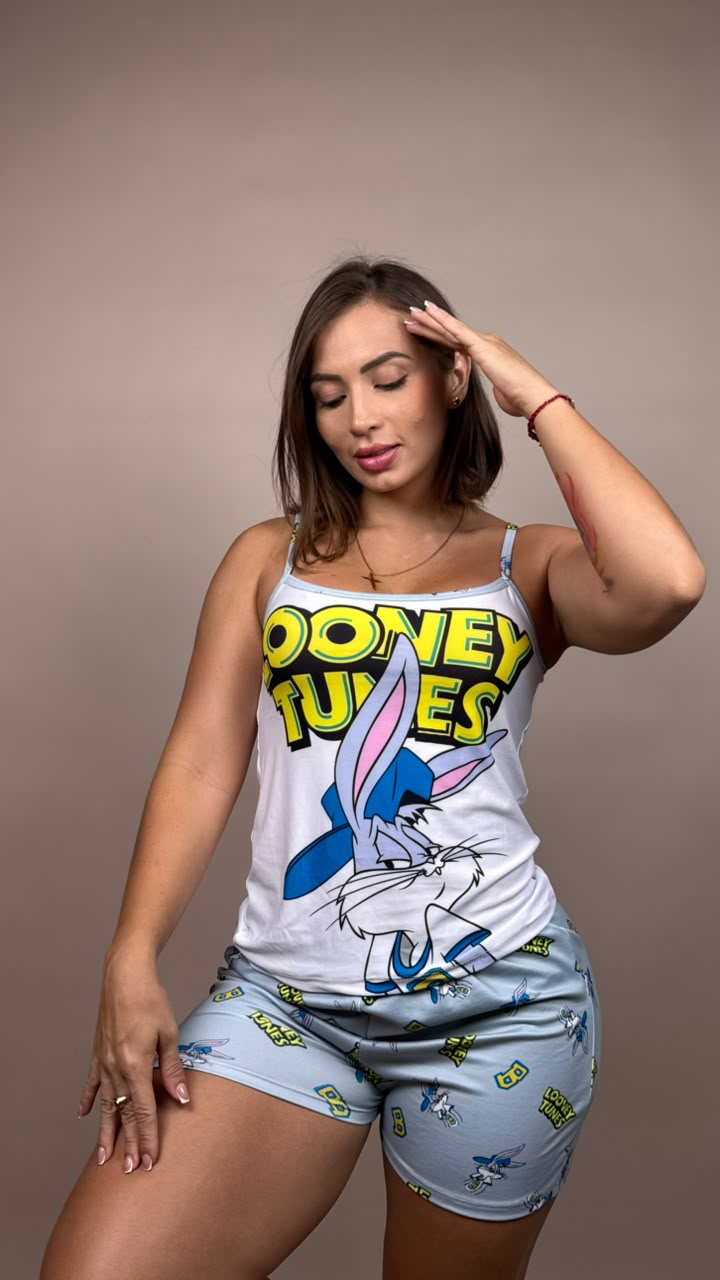 Pijama sublimada looney tunes gris- 1800315