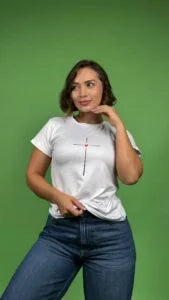 camiseta cruz corazon blanco -1202424