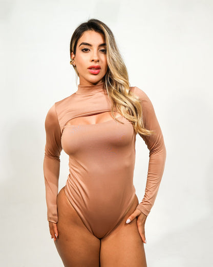 BODY MANGA LARGA ESCOTE