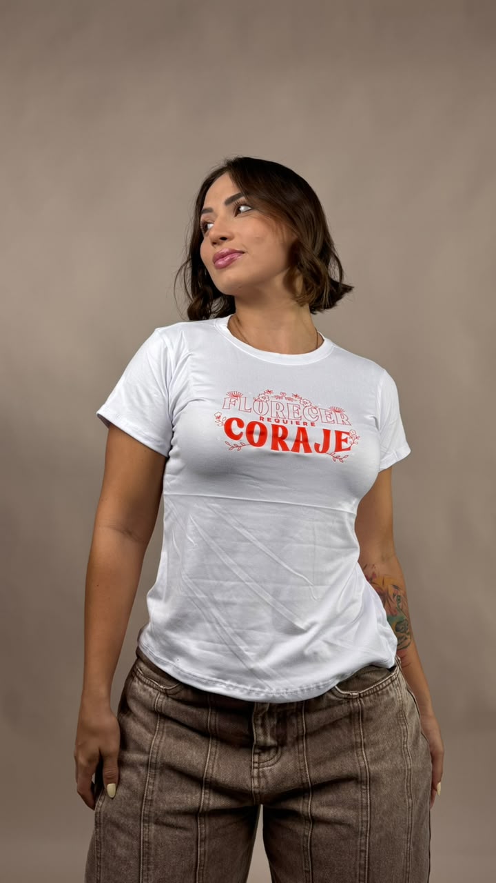 Camiseta florecer requiere coraje blanco-1202485