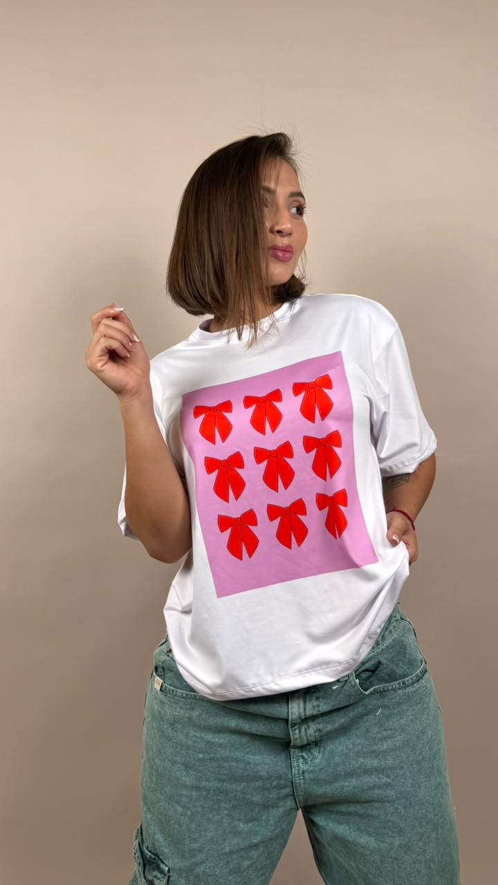 camiseta ML moños rojos -2500083