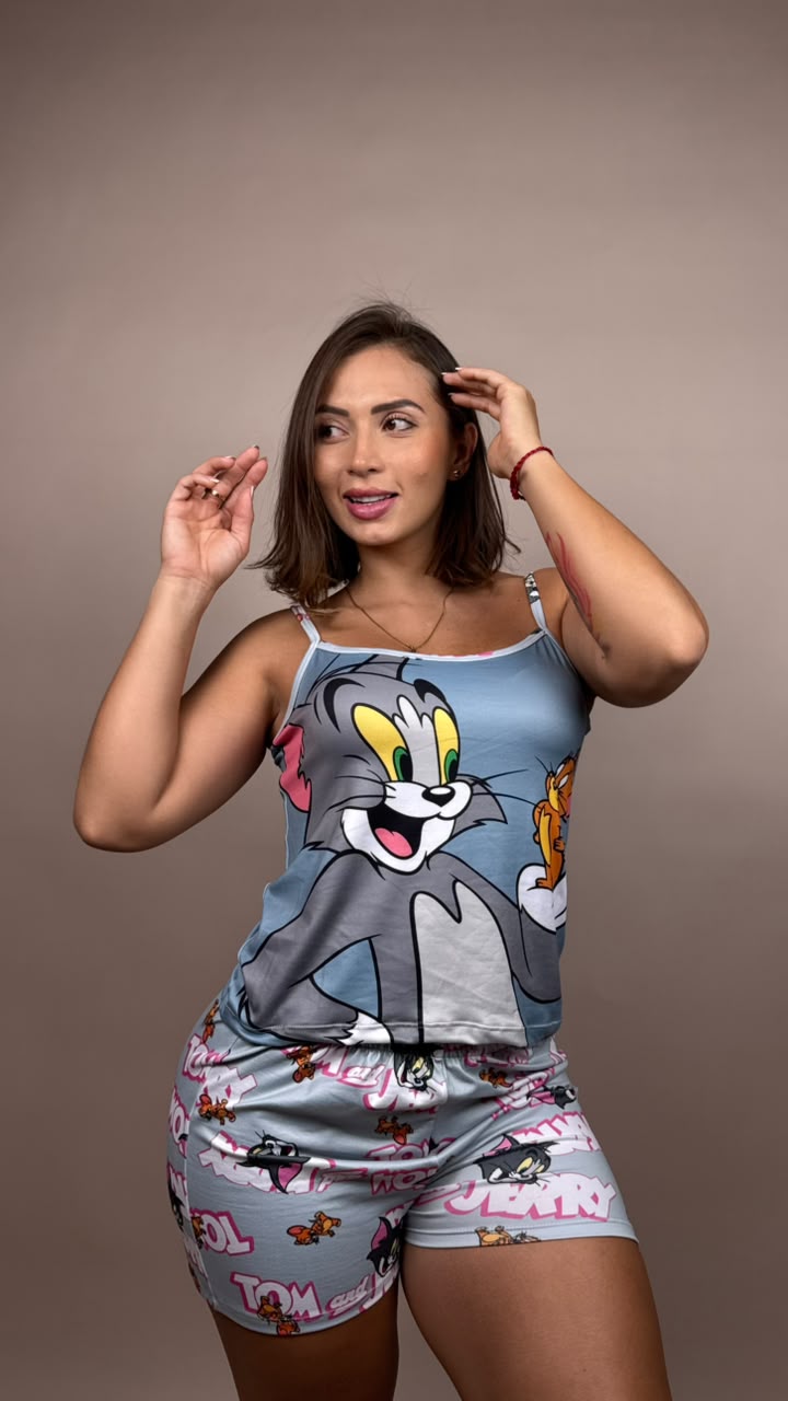 Pijama sublimada tom y jerry MANO gris - 1800311